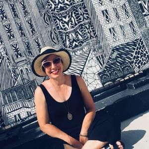 Meet your Posher, Yanice